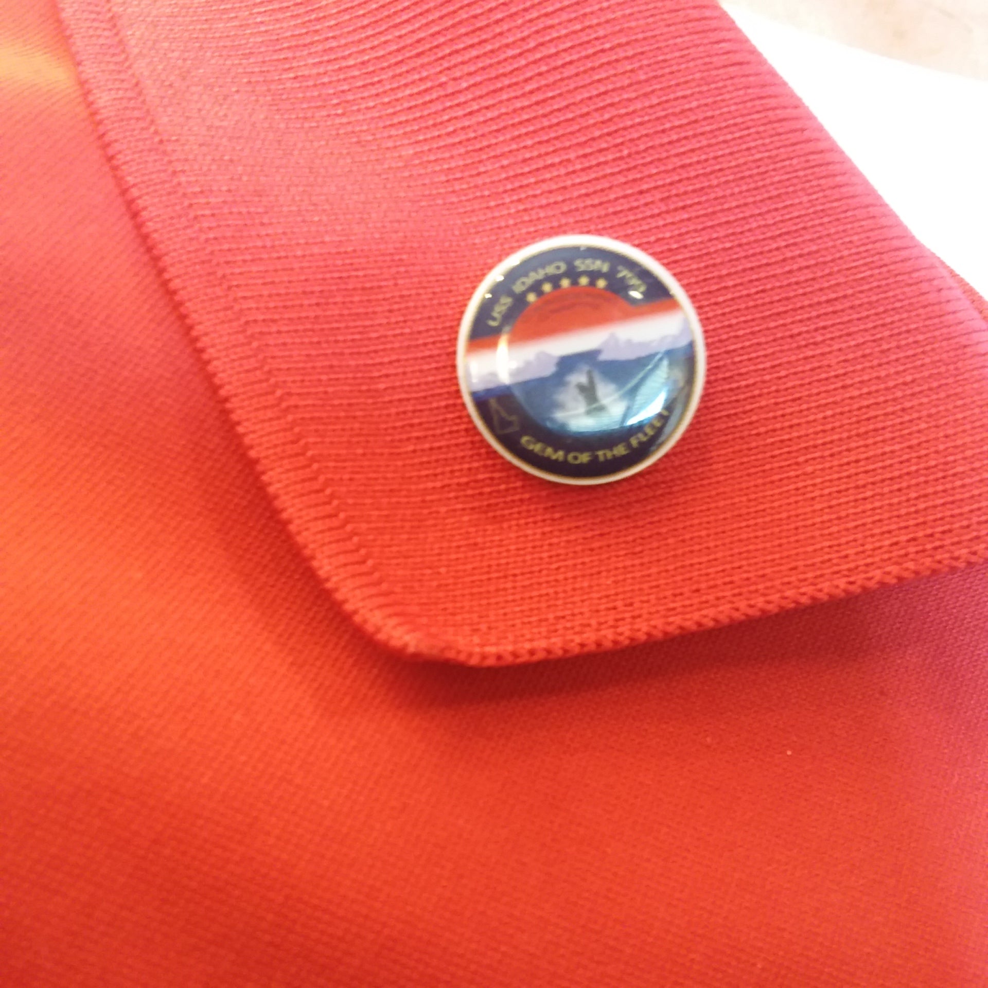 7/8" Commissioning Committee crest pin